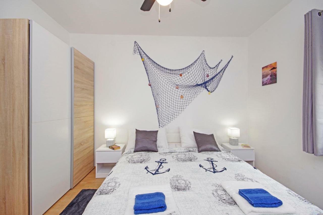Zal Apartamento Betina  Exterior foto
