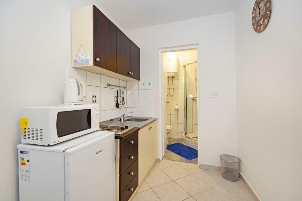 Zal Apartamento Betina  Exterior foto